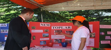 Yıldırım Beyazıt Ortaokulu'ndan Tübitak Bilim Fuarı