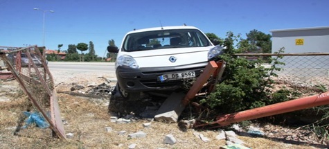 Çubuk'ta Trafik Kazası: 4 Yaralı