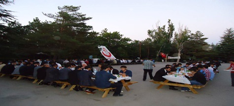 ÇUBUKLU ALPERENLER İFTARDA BULUŞTU