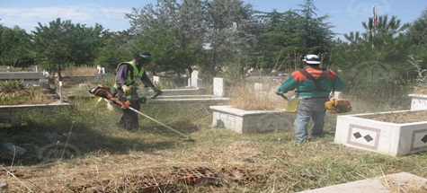 Çubuk'ta Mezarlıklarda Bayram Temizliği