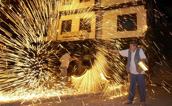 Ankara Valiliğinden "havai fişek" düzenlemesi