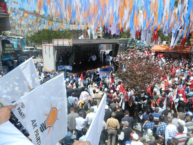 isale-hatti4.jpg isale-hatti4.jpg