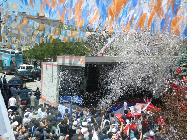 isale-hatti7.jpg isale-hatti7.jpg