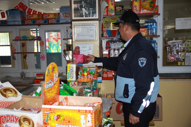 kantin4.jpg kantin4.jpg