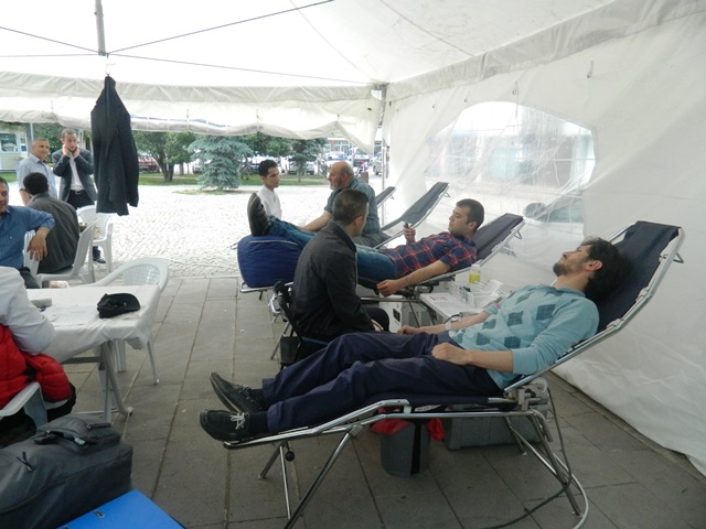 kizilay4.jpg kizilay4.jpg