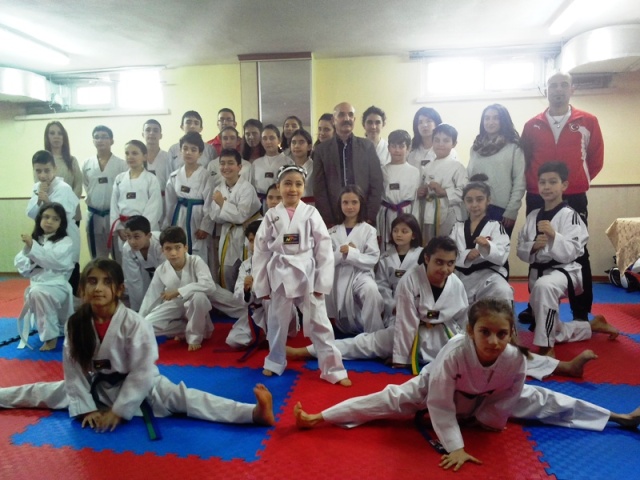taekwondo2.jpg