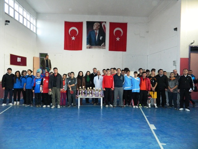 tenis2.jpg tenis2.jpg