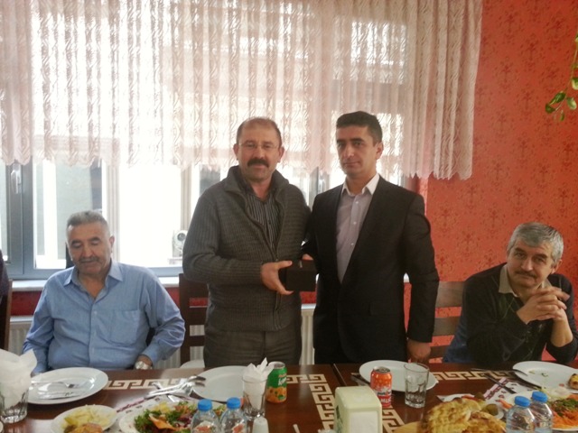 veda-yemegi04.jpg veda-yemegi04.jpg