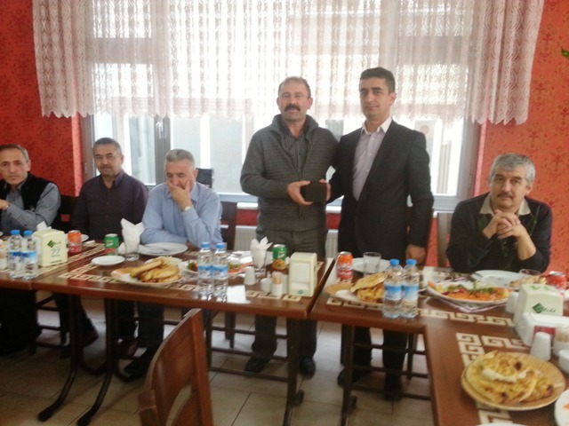 veda-yemegi05.jpg veda-yemegi05.jpg