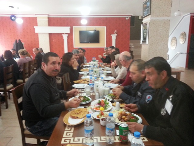 veda-yemegi07.jpg veda-yemegi07.jpg