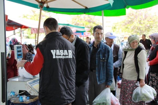 yasar09.jpg yasar09.jpg