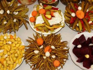 Ev Yapımı Katkısız Doğal Lezzet Turşuları