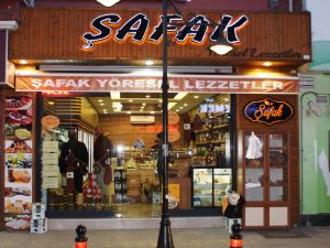 Şafak Yöresel Ürünler Marketi Çubuk